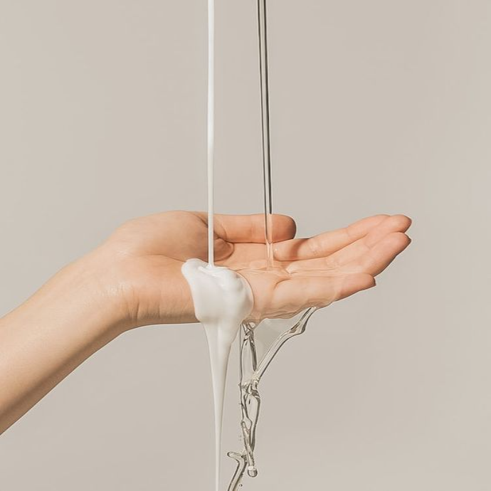 Șampon gratuit pentru apă dură & Balsam